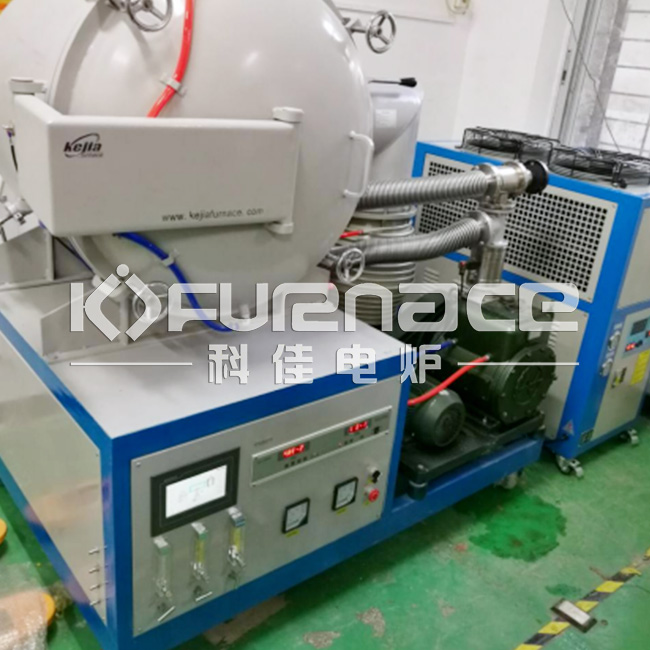 vacuum heat treatment furnace