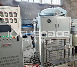 Вакуумная печь для спекания при температуре 500℃ — для термообработки металлических компонентов.