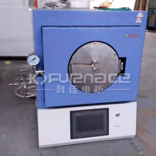 Vacuum crucible furnace